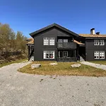 Cozy 3 Bedroom, Terrace, Pets Welcome Beitostolen