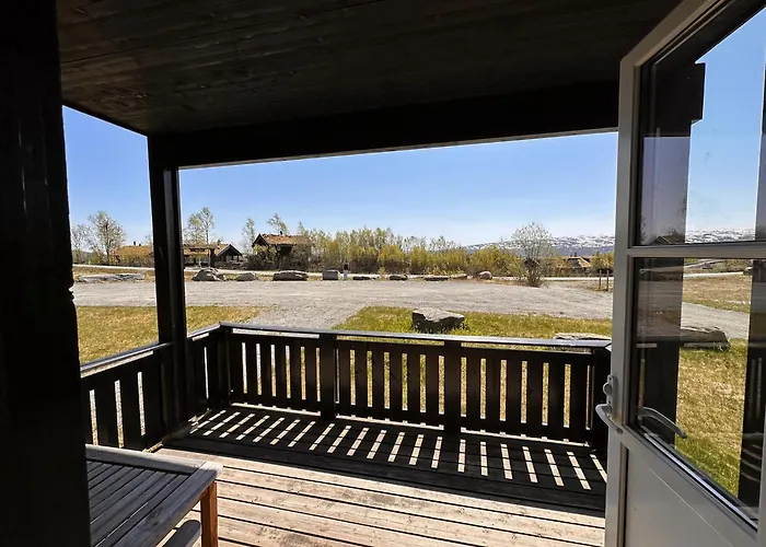 Cozy 3 Bedroom, Terrace, Pets Welcome Apartmán